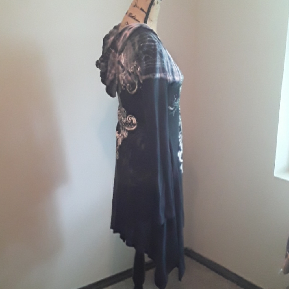 Dress - Picture 3 of 8